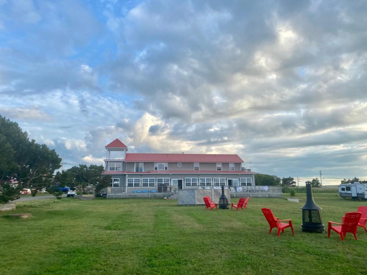 The Waterfront Motel Grand Barachois Extérieur photo
