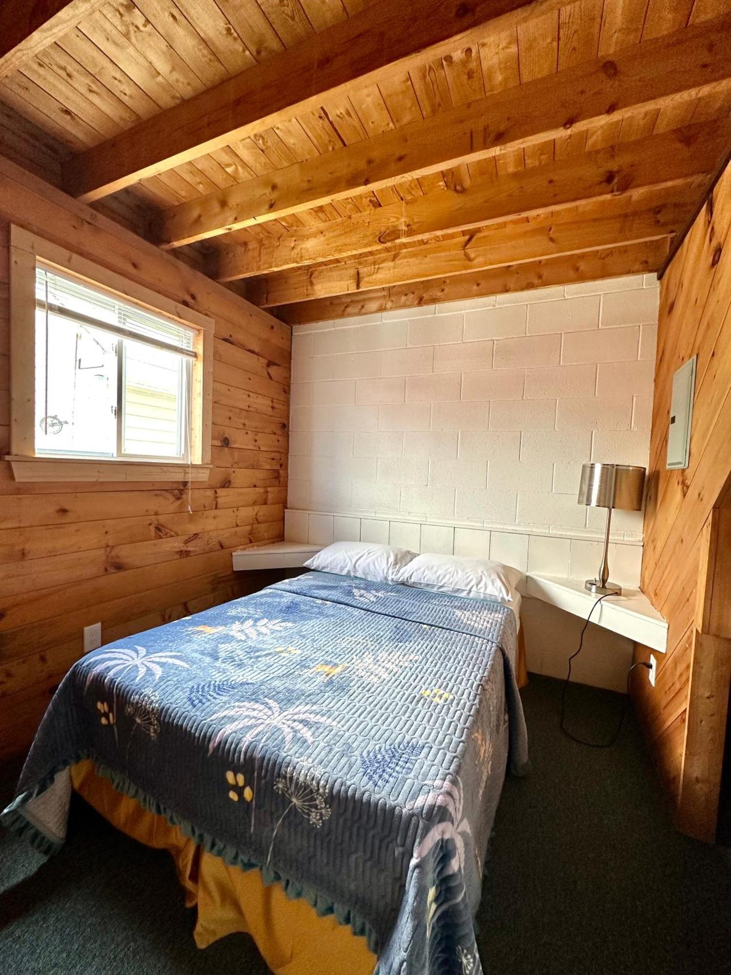 The Waterfront Motel Grand Barachois Extérieur photo