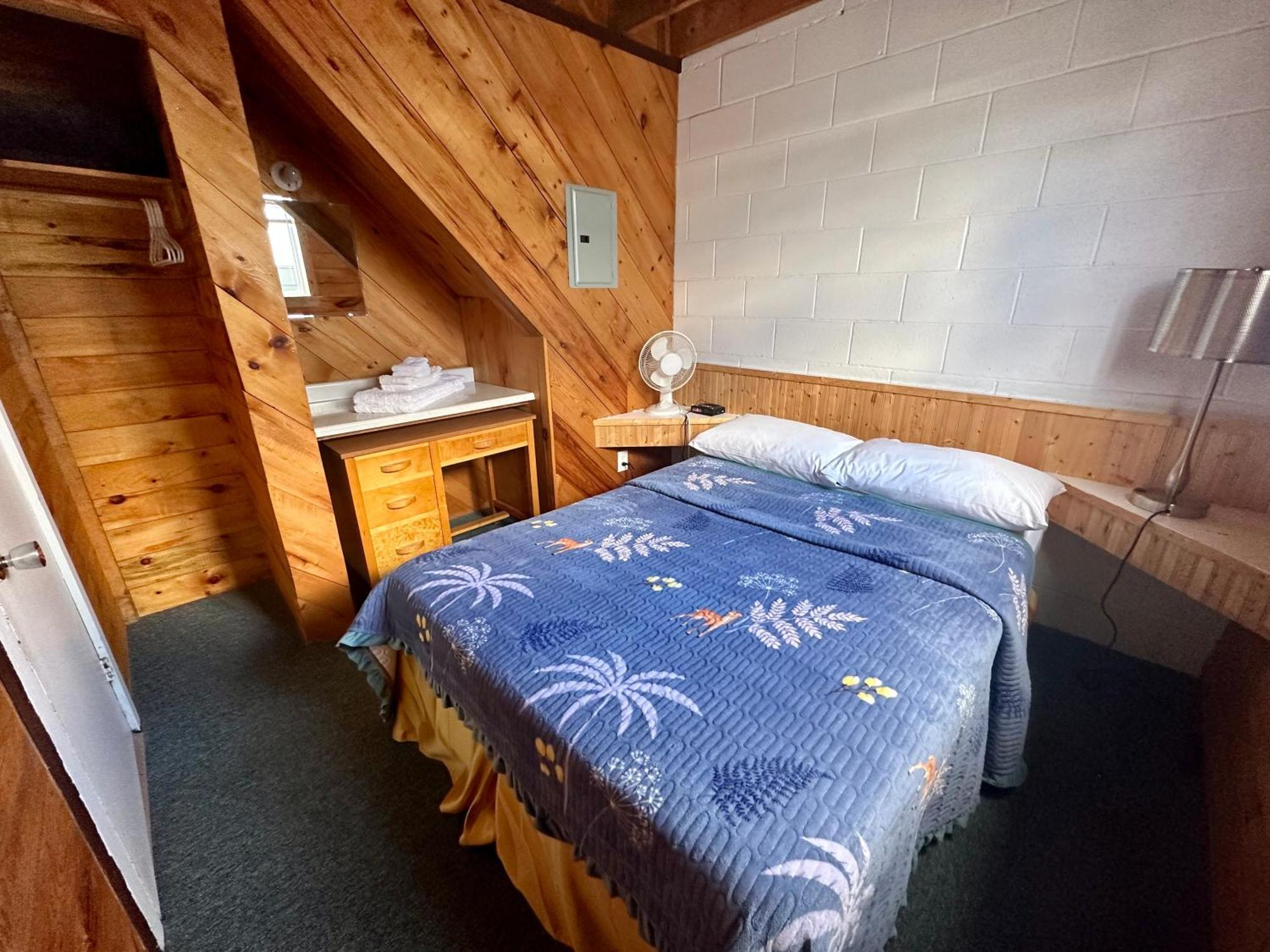 The Waterfront Motel Grand Barachois Extérieur photo